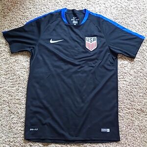 Nike USA soccer training top